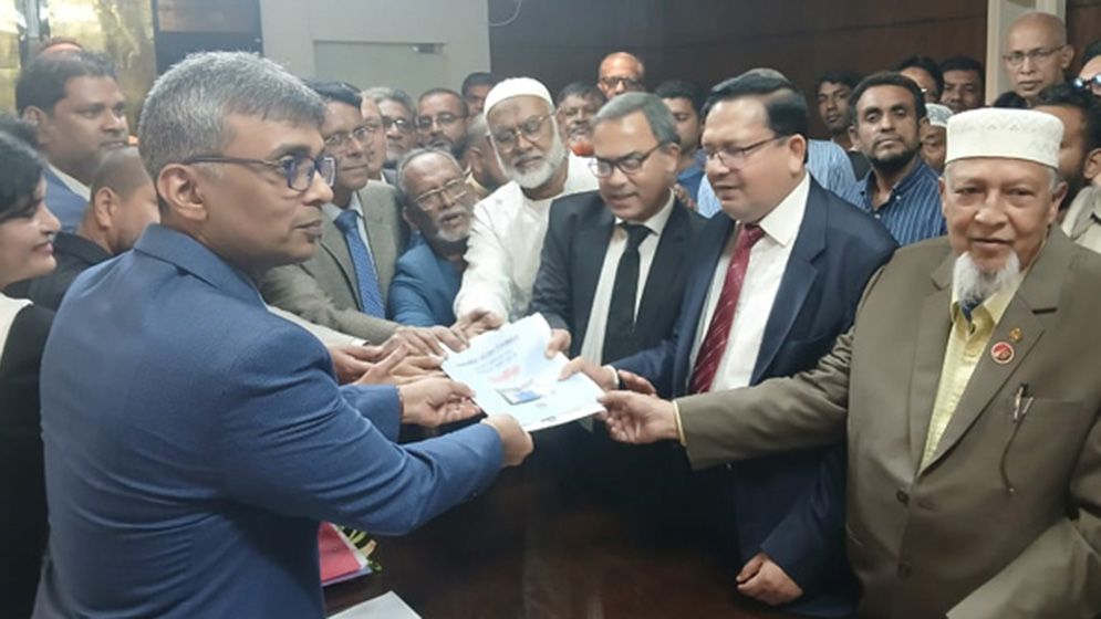 শিমুল বিশ্বাস ও হাবিবের মনোনয়ন ফরম উত্তোলন