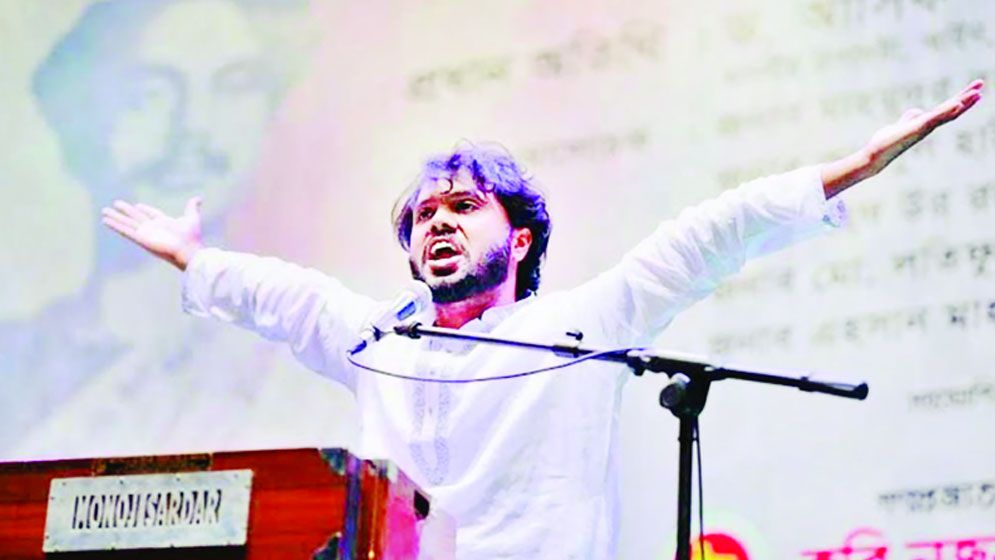 কাঁদিয়ে চলে গেলেন হাদি