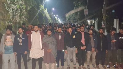 হাদির মৃত্যুতে বাকৃবিতে গায়েবানা জানাজা ও বিক্ষোভ মিছিল