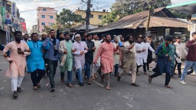 হাদির জীবনী পাঠ্যপুস্তকে অন্তর্ভুক্তির দাবি