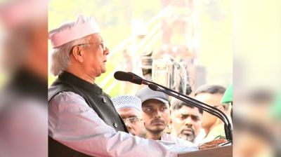 শহীদ ওসমান হাদির জানাজা থেকে যে বার্তা দিলেন প্রধান উপদেষ্টা