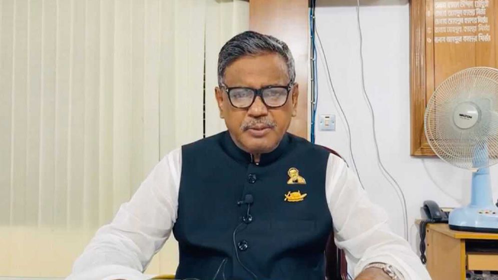 জামায়াত নেতার বিরুদ্ধে মামলা বাণিজ্যের অভিযোগ করলেন কাদের মির্জা