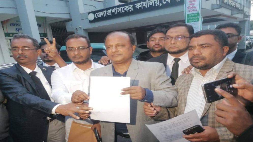 ফেনী-১ আসনে খালেদা জিয়ার পক্ষে মনোনয়নপত্র সংগ্রহ