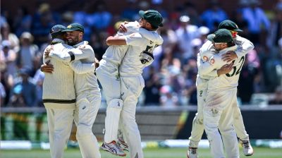 অ্যাশেজ জিতে শীর্ষস্থান মজবুত করল অস্ট্রেলিয়া