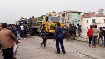 সড়কে বাইক পুড়ে ছাই, কলেজছাত্র নিহত