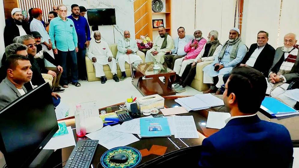 সংসদ নির্বাচনের মনোনয়নপত্র নিলেন অ্যাটর্নি জেনারেল