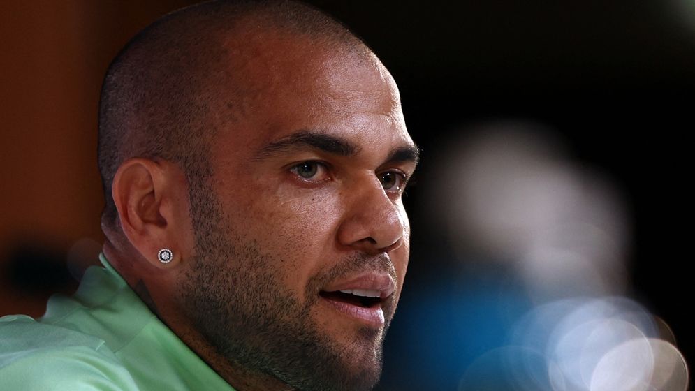 ফুটবলে ফিরছেন বহু ‘সমালোচিত’ ব্রাজিলিয়ান তারকা