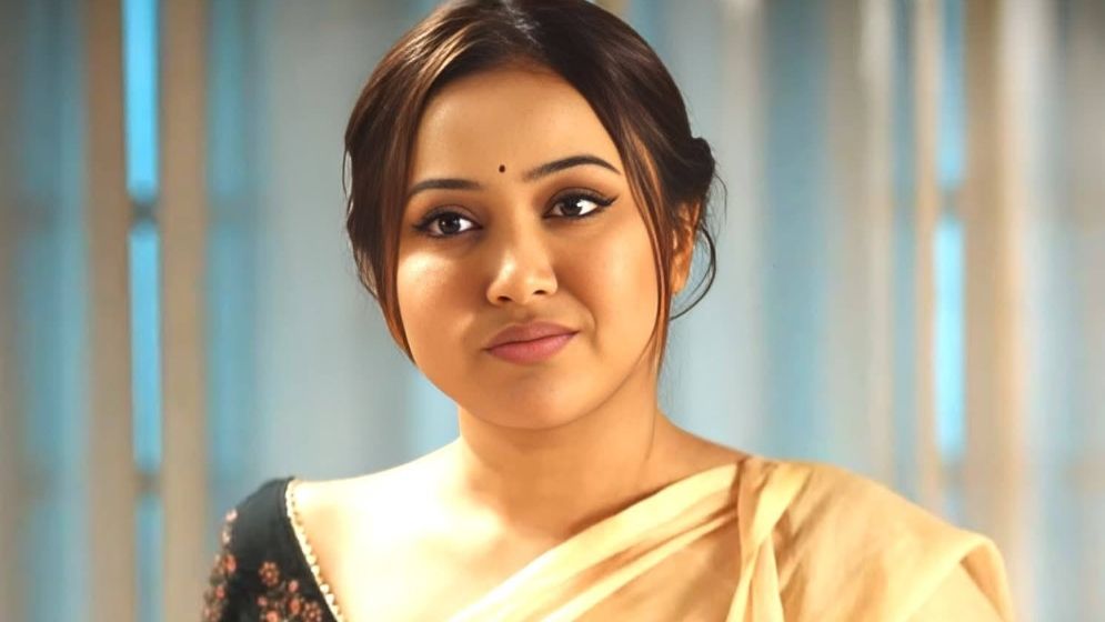 ‘এই দেশে সব অবস্থায় চুপ থাকাই বুদ্ধিমানের কাজ’