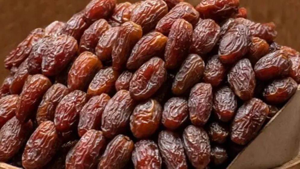 রমজানে খেজুর আমদানিতে শুল্ক কমাল সরকার