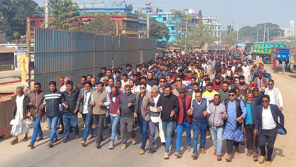 রাশেদ খানকে বিএনপির মনোনয়ন দেওয়ায় বিক্ষোভ