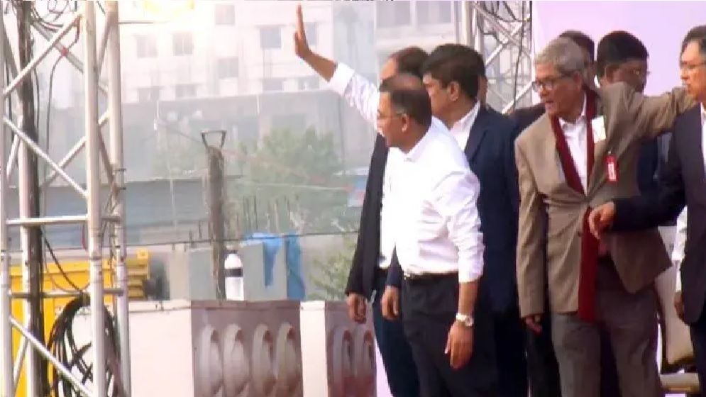 সময় এসেছে সবাই মিলে দেশ গড়ার: তারেক রহমান