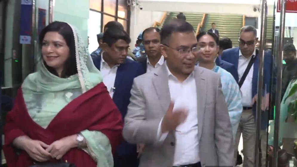 ঢাকায় পা রাখলেন তারেক রহমান