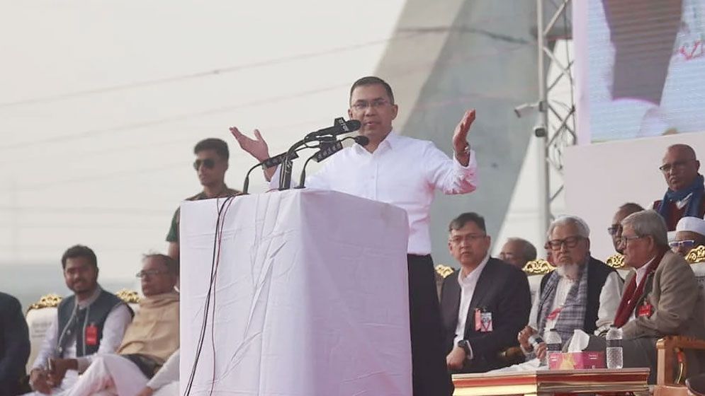 যেকোনো উসকানির মুখে দেশবাসীকে শান্ত থাকতে বললেন তারেক রহমান