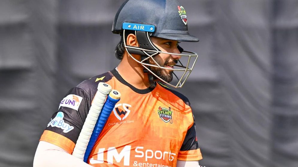 রাজশাহীকে বড় টার্গেট দিল সিলেট