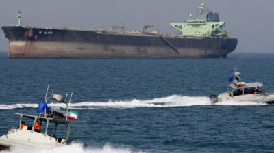 আবারও তেলবাহী ট্যাংকার জব্দ করেছে ইরান