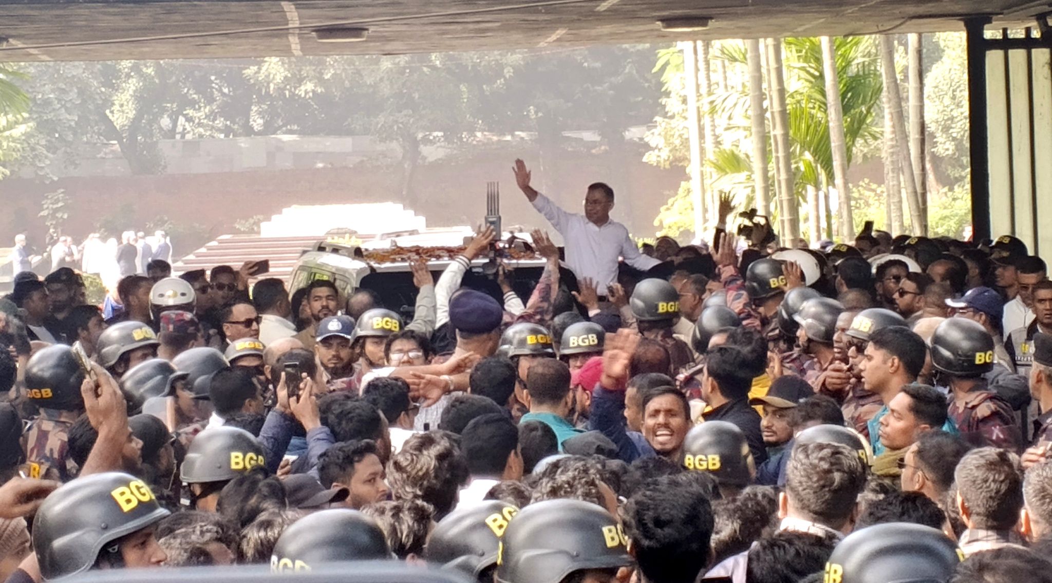 তারেক রহমানের তৃতীয় দিনের কর্মসূচি, দেখুন ছবিতে