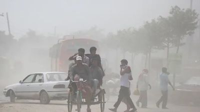 আজ ঢাকার বাতাস খুবই অস্বাস্থ্যকর, শীর্ষে দিল্লি