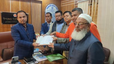 ভোলা-২ আসনে বিএনপি প্রার্থীর মনোনয়ন দাখিল