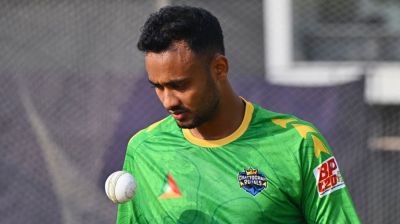 অনুশীলনে মাথায় আঘাত পেয়ে হাসপাতালে শরিফুল