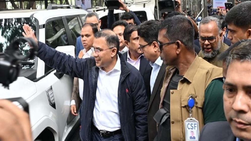 দেড়যুগ পর বিএনপির নয়াপল্টন কার্যালয়ে তারেক রহমান