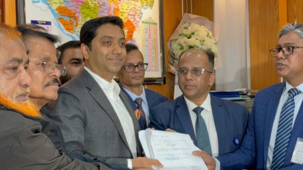 মনোনয়নপত্র জমা দিয়ে যা বললেন ববি হাজ্জাজ