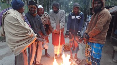 চিতলমারীতে শীত ও কুয়াশায় স্বাভাবিক জনজীবন বিপর্যস্ত