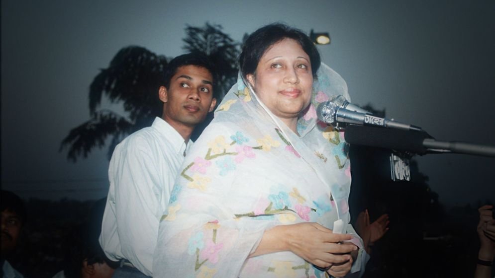 বুধবার সাধারণ ছুটি, তিনদিনের রাষ্ট্রীয় শোক