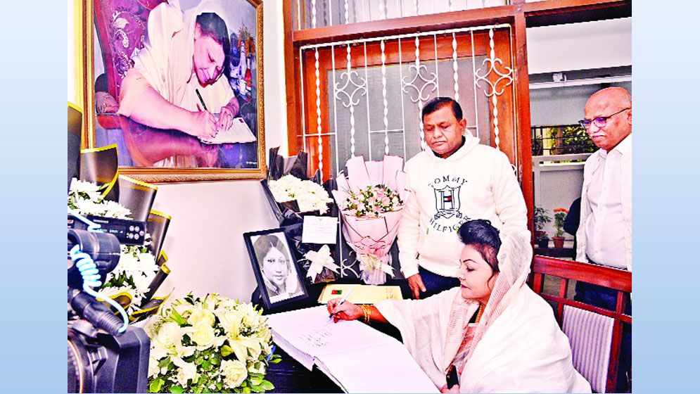 খালেদা জিয়ার আদর্শ সামনে রেখে কাজ করে যাব: সালমা ইসলাম