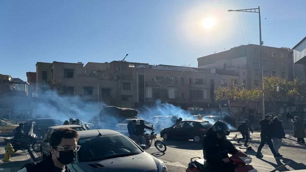 বিক্ষোভে উত্তাল ইরান, নিহত ৬