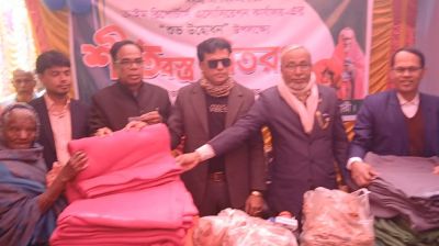 কিশোরগঞ্জে ক্রাইম রিপোর্টার্স অ্যাসোসিয়েশনের কম্বল বিতরণ