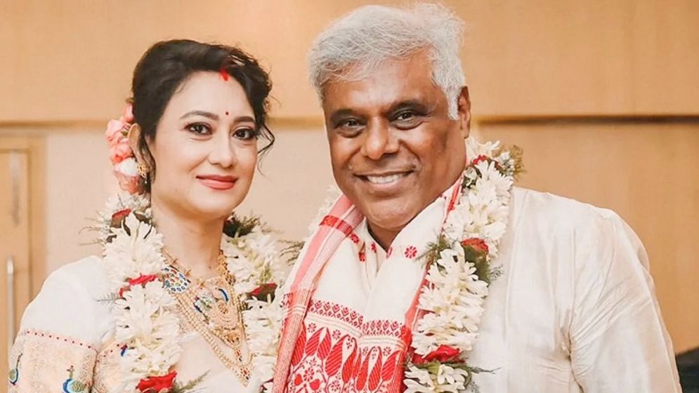 স্ত্রীসহ সড়ক দুর্ঘটনায় আহত আশিস বিদ্যার্থী