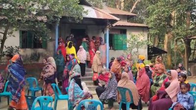 একমাত্র উপার্জনক্ষম খোকন দাসকে হারিয়ে দিশেহারা পরিবার