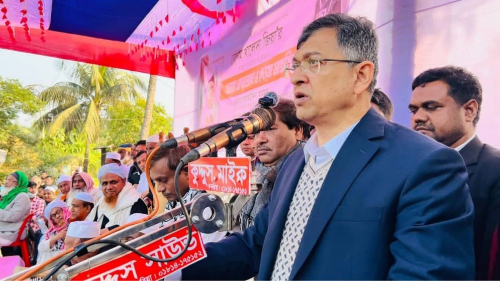 খালেদা জিয়া সারা বিশ্বের গণতন্ত্রকামী মানুষের অন্তরে স্থান পেয়েছেন: সালাহউদ্দীন