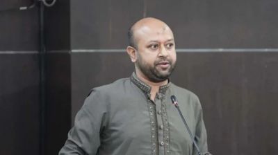 ভোটার ও শুভাকাঙ্ক্ষীদের কাছে আর্থিক সহযোগিতা চাইলেন ব্যারিস্টার ফুয়াদ