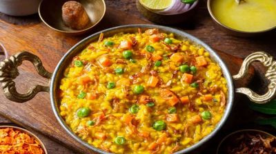 শীতে খাবেন যেসব স্বাস্থ্যকর খিচুড়ি