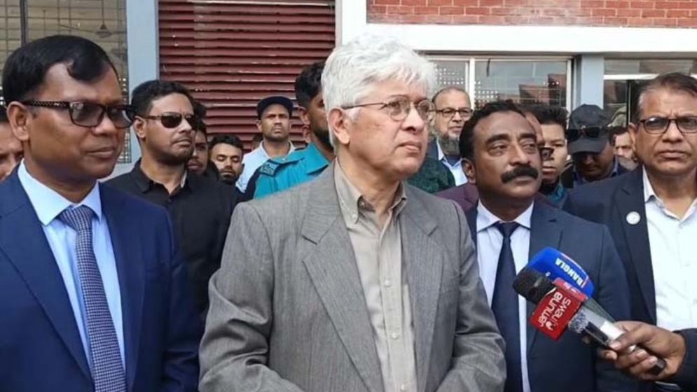 নির্বাচনে আইনশৃঙ্খলা নিয়ে উদ্বেগ নেই: স্থানীয় সরকার উপদেষ্টা