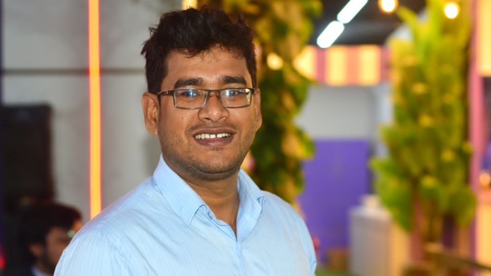 ‘জুলাই বার্তাবীর সম্মাননা’ পেলেন যুগান্তরের সাংবাদিক ফখরুল