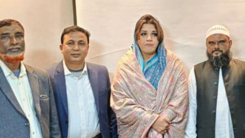 আ.লীগের ৫ নেতার বিএনপিতে যোগদান