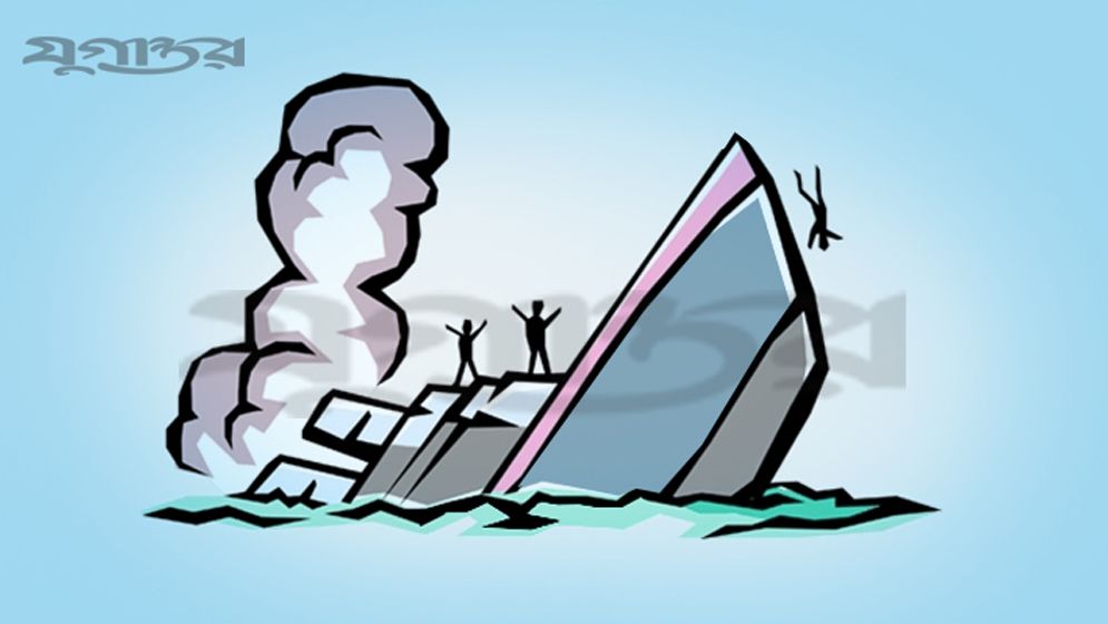 পর্যটকবাহী স্টিমার ডুবি, প্রাণে বাঁচলেন শতাধিক যাত্রী