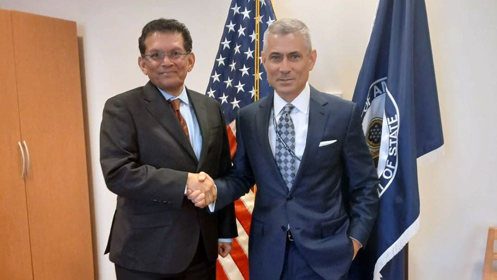 বাংলাদেশিদের জন্য বি-১ ভিসা বন্ড পুনর্বিবেচনার আশ্বাস যুক্তরাষ্ট্রের