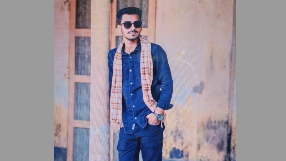 চান্দিনায় বাসচাপায় লাইনম্যানের মৃত্যু