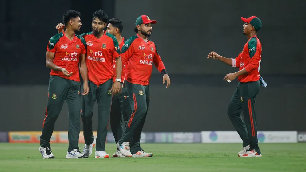 বিশ্বকাপে বাংলাদেশের ম্যাচ ‘আয়োজন করতে চায়’ পাকিস্তান