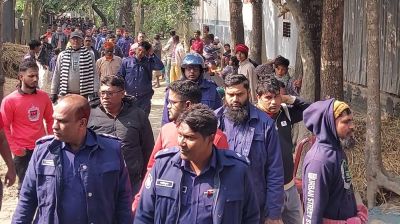 ওয়াজ মাহফিলে শিশুদের ঝগড়া নিয়ে বড়দের সংঘর্ষ, আহত ২০