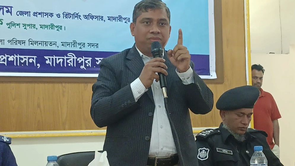 ‘যারা ভোট কেন্দ্রে যাবেন মরার প্রস্তুতি নিয়ে যাবেন’