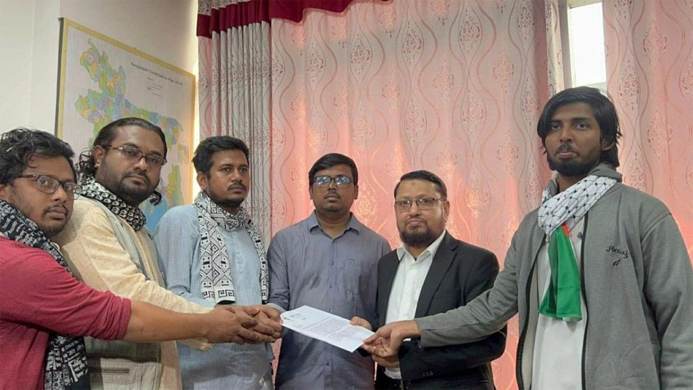 জাতীয় পার্টিসহ ১৪ দলের মনোনয়ন বাতিলে ইসিতে জুলাই ঐক্যের স্মারকলিপি