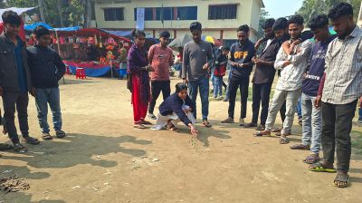 আগৈলঝাড়ায় ঐতিহ্যবাহী মারবেল মেলা অনুষ্ঠিত