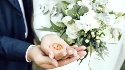 বিয়ের আগে পাত্র-পাত্রীর উপহার বিনিময় কি জায়েজ?