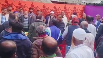 পটুয়াখালী-৩: হাসান মামুনের পক্ষে বিএনপি নেতাকর্মীদের শপথ পাঠ