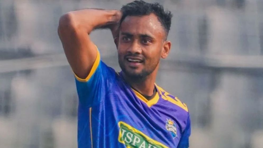 ৯ রানে শরিফুলের ফাইফার, গড়লেন নতুন রেকর্ড