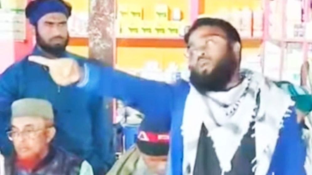 বিএনপি সমর্থকদের গলা কেটে নেওয়ার হুমকি জামায়াত প্রার্থীর ভাতিজার